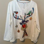 NWT Christmas Graphic Reindeer V Photo 0