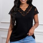 Lovey’s Boutique Black Lace V Photo 2