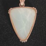 Vintage Aventurine Quartz Rounded Triangle Gemstone in Silver Pendant Setting Photo 1
