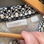 New York & Company Black white Cotton Sleeveless Romper. Size Medium. Photo 2