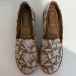 Joie  Cara-BF Beige and White Floral Embroidered Espadrille Slip-Ons Size 6.5 Photo 3