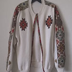 FINAL MARKDOWN Ladies' Aztec Design Open Photo 0