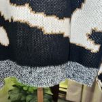 ANNIWEAR NWT Crewneck Black/White/Gold Sweater size XL Photo 6