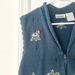 Capacity Petites Vintage 90s Blue Floral Pointelle Knit Button Vest Sweater MP Size M Photo 1