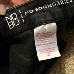No Boundaries Jean Shorts Photo 2