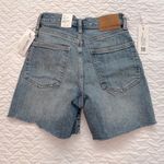 Aritzia Denim Forum 50s Arlo Mid thigh jean shorts size 23 Photo 3