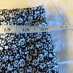 Carolina belle Women’s size 20W  Black and White Floral Pants Photo 4