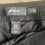 Torrid  Black 5 Inch Pull-On Stretch Mesh Mid-Rise Short Size 0 Photo 5