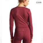 Beyond Yoga Heather Rib Frame Cropped pullover top in Red/Rosewood size small Photo 2