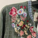 Johnny Was NWOT  Biya Embroidered Green Floral Beaded Tunic Shirt Blouse Sz S Photo 2