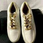 FootJoy  GREEN JOY WO SIZE 7.5 GOLF SHOES OFF WHITE AND TAN GOOD USED CONDITIONI Photo 0