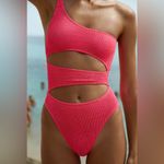 NWT Bond Eye Neon Azalea Pink Rico‎ Cutout One Shoulder One Photo 9