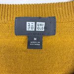 Uniqlo 100% Wool Crew Neck Dark Mustard Medium Sweater Minimalist Classic Chic Photo 2