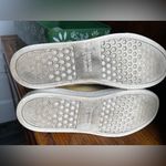 Johnston & Murphy  Callie Lace-To-Toe Gold Metallic Sneaker Women’s 8.5 Photo 7