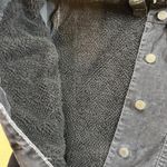 London Jean Women's Black Corduroy Sherpa Lined Trucker Jacket Size Medium Photo 5