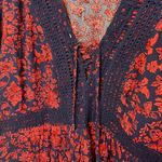 Torrid  Red & Navy Floral Lace Up Babydoll Crinkle Gauze Top Crochet detail Sz 3 Photo 6