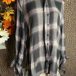 Doe & Rae ✅3/$30✅ NWT Hunter Green Button Down Long Sleeve with Wrist Tie MED Photo 1