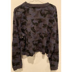 SOUL BY SOULCYCLE Casy Crop Camo Sweatshirt (M) Gray Size M Photo 4