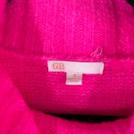 GB  Fuchsia Pink Oversized Ribbed Knit Turtleneck Wide Sleeves Pullover Sweater Photo 1