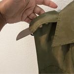 Slate + Willow Olive Green Sleeveless Button Tie Front Cargo Dress Size 8 Photo 3
