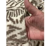 Eddie Bauer  quarter zip fluffy fitted pullover, Size XL Photo 3