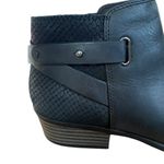 Clarks Ultimate Comfort Collection black leather side zip ankle boots size 6 1/2 Photo 5