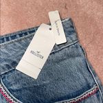Hollister Medium Wash Embroidered Denim Mini Skort NWT Photo 2