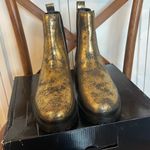 Ralph Lauren Lauren  NWB gold metallic Chelsea boot size 7.5 Photo 2