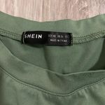 SheIn Cropped TShirt Photo 2