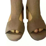 Gentle Souls by Kenneth Cole Charlene 2 Women’s Suede Mushroom Size 8M Photo 8