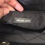 Michael Kors Set Photo 10
