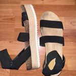 Madden Girl Sandals Photo 0