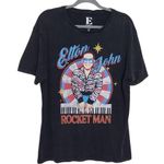 Elton John T Photo 0