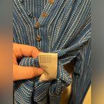Pilcro and the Letterpress  Anthropologie Pinstriped‎ Blue Button-Up Shirt Top XS Photo 3