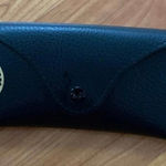 Ray-Ban ‎ sunglasses black hard  case Photo 0