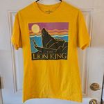 Disney  The Lion King Yellow T-Shirt Size Medium Vintage Photo 0
