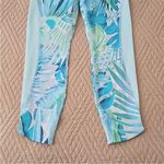 Nike botanical tropical dri fit leggings small crop Photo 3