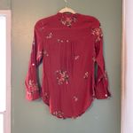 FIG AND FLOWER BRAND Women's top with a button Photo 1