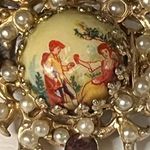 Antique Victorian Porcelain Courting Couple Brooch Gold Photo 7