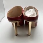 Michael Kors NWB  Halle Leather Mule Pump size 7M red gold heel Photo 7