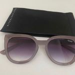 Quay Australia Sunglasses Photo 0