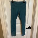 Lululemon Tight Stuff Tight II 25"
Deep Cove Photo 4