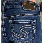 SILVER Berkley Bold Stitching Denim Blue Jeans ~ Women's Size 26 x 32 Photo 2