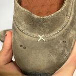 Eddie Bauer Christine flats tan suede casual women’s size 11 neutral basics Photo 3