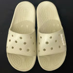 Crocs Unisex Cream Sandals with Cartoon Charms Size 8 Photo 0