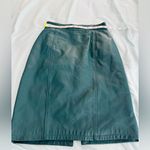 VTG Women's Sz: 8 Aqua Blue Split Hem Leather Pencil Skirt. Snap & Zip Closure. Photo 4
