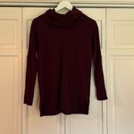 Tahari 100% merino wool maroon cowl neck sweater small Photo 3