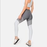 Outdoor Voices Springs 7/8 Legging in Graphite/Ash/Dove Gray Colorblock Size M Photo 1