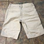 Rewind [] size 3 light khaki Bermuda button shorts Photo 3