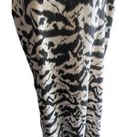 Old Navy Beautiful black and white maxi dress Photo 3